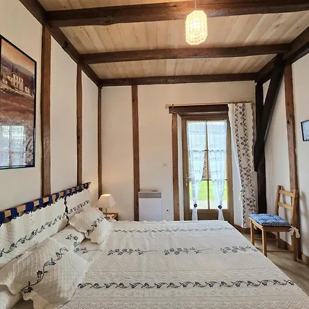 Maison Perigourdine Avec Cheminee Proche Monpazier - Fr-1-616-106 *