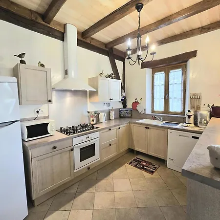 Maison Perigourdine Avec Cheminee Proche Monpazier - Fr-1-616-106 *